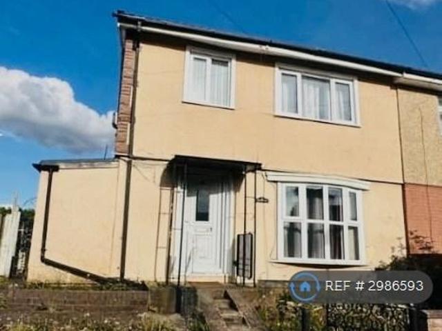 House for rent in Overslade, New Bilton