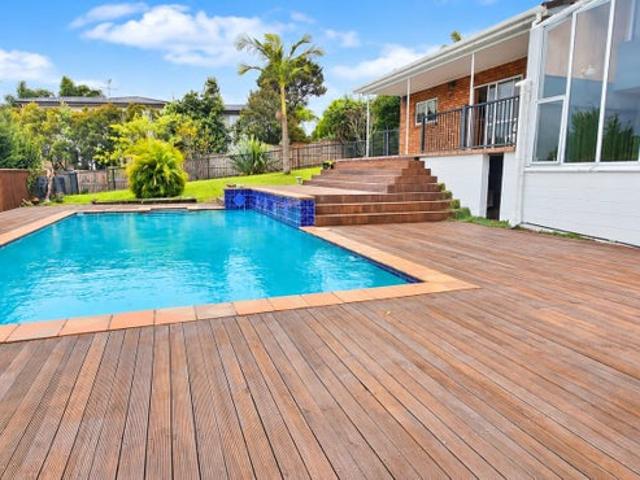 House for rent in Paremoremo, Oroua County