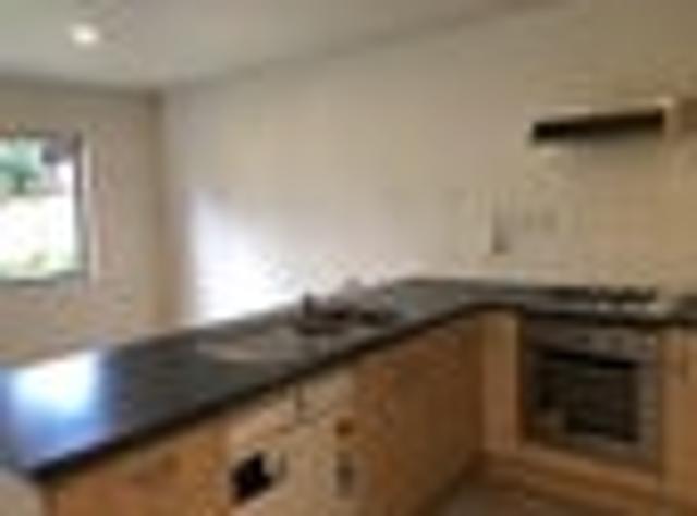 Townhouse for rent in Paremoremo