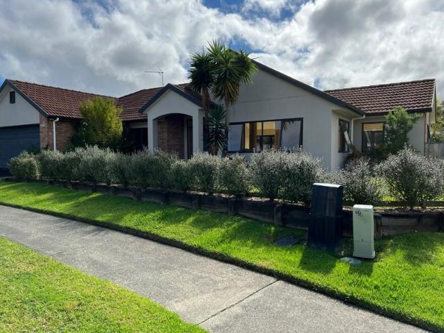 House for rent in Schnapper Rock, Upper Harbour