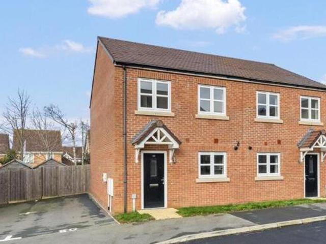 House for sale in Northampton, Northamptonshire