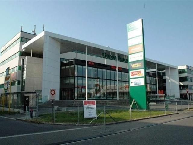 Büro mieten in Dietlikon, Zürich