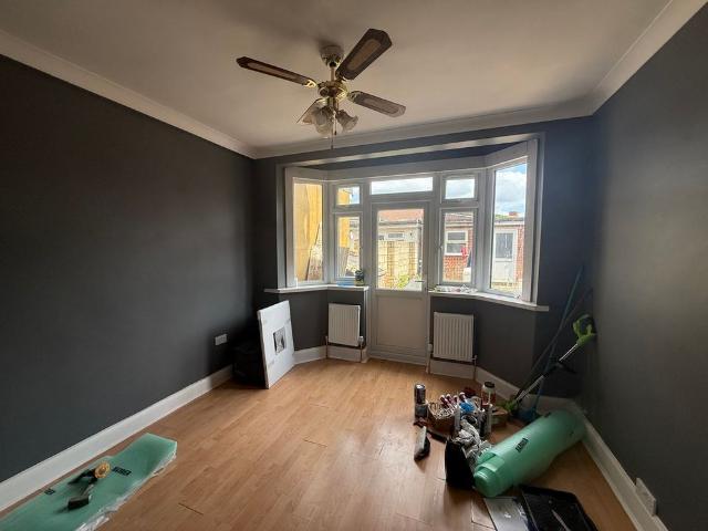 House for rent in Southall Green, Greater London