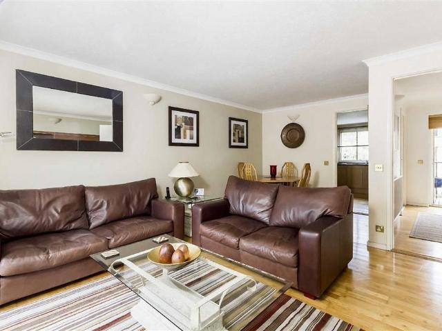 House for rent in London Borough of Southwark, Greater London