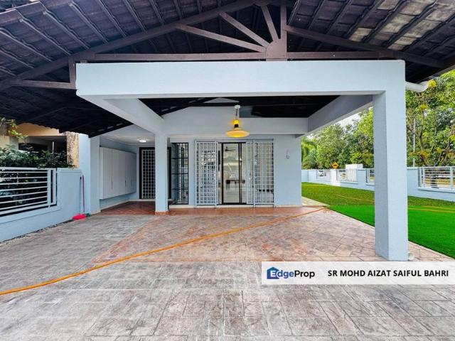 House for sale in Seksyen U8, Shah Alam