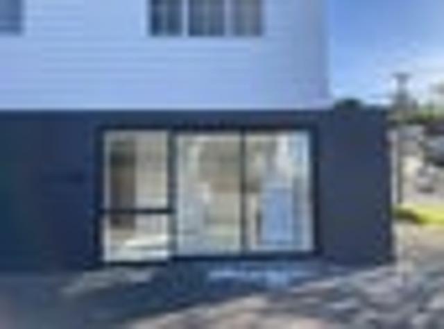 Apartment for rent in One Tree Hill, Oroua County