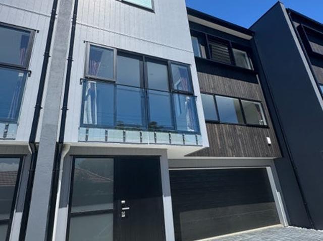 House for rent in Balmoral