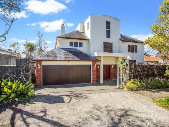 House for rent in Balmoral