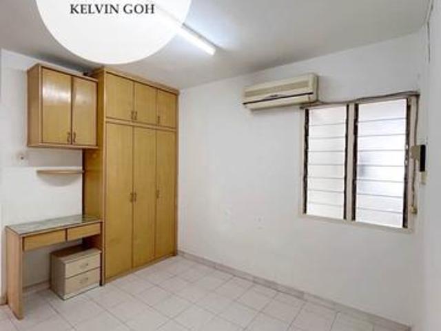 Apartment for sale in Greenlane Heights, George Town