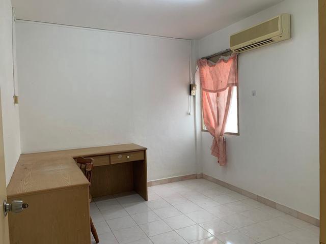 Apartment for sale in Greenlane Heights, George Town