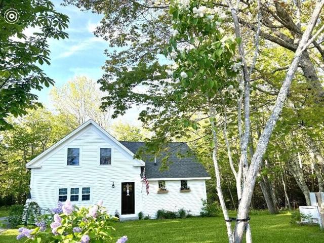 House for sale in Deer Isle, Maine