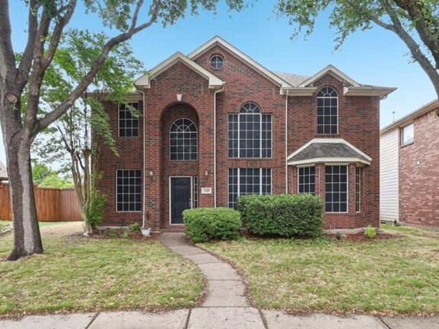 House for sale in Allen