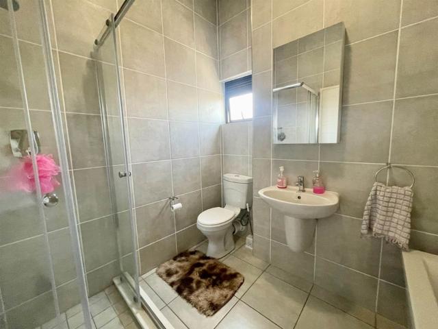 Apartment for rent in Alexandra, Gauteng