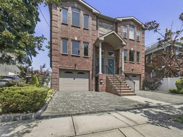 Condo for sale in Cliffside Park