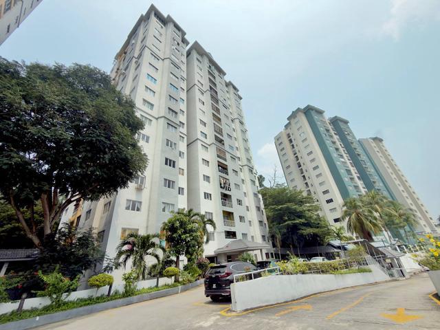 Condominium for sale in Kuala Lumpur, Country Heights Damansara