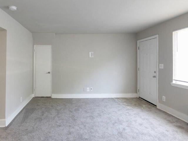 Apartment for rent in West Forest Park, Baltimore
