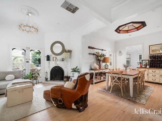 Room for rent in Camerons Creek, Victoria