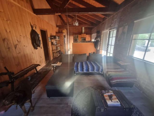 Room for rent in Camerons Creek, Victoria