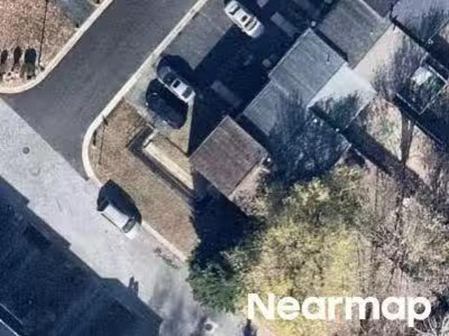 House for sale in Claymont