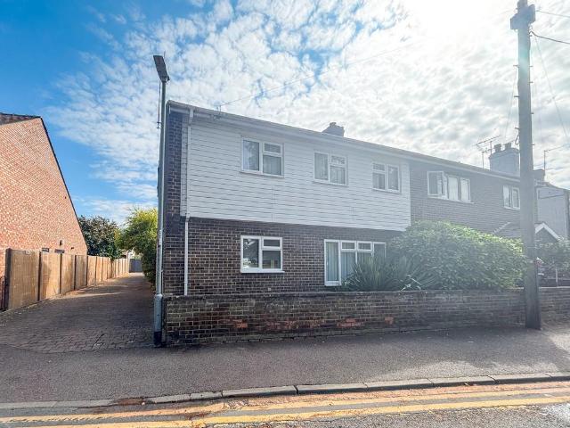 House for rent in Waterbeach, South Cambridgeshire
