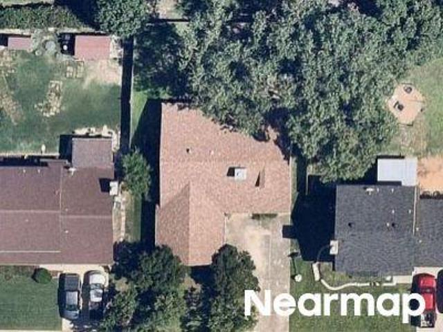 House for sale in Arlington