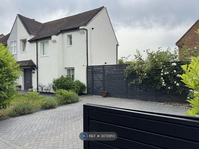 House for rent in Loughton, Epping Forest