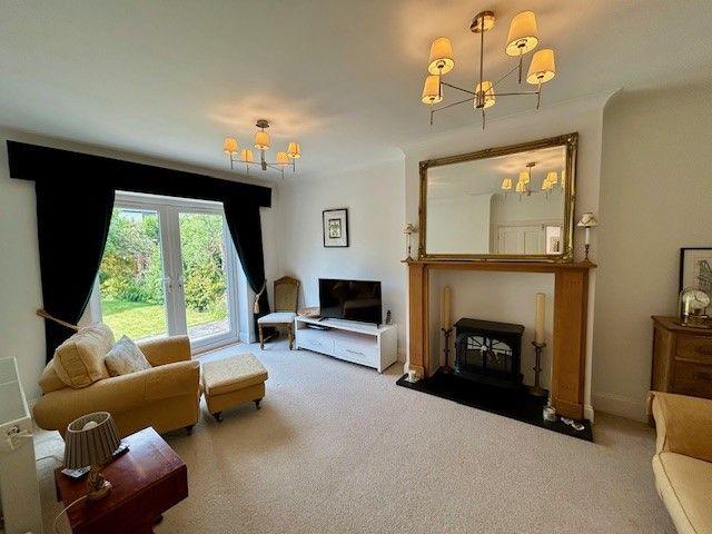 House for rent in Hough Green, Two Mills