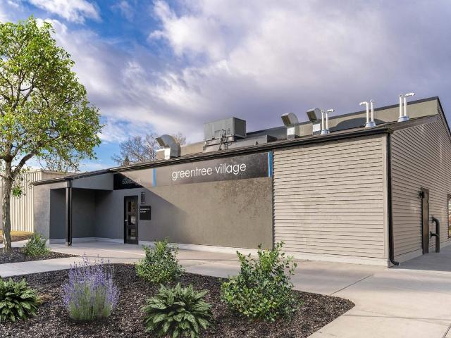 Apartment for rent in Wedgewood, Alberta