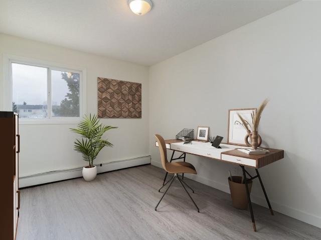 Apartment for rent in Morris Industrial, Edmonton
