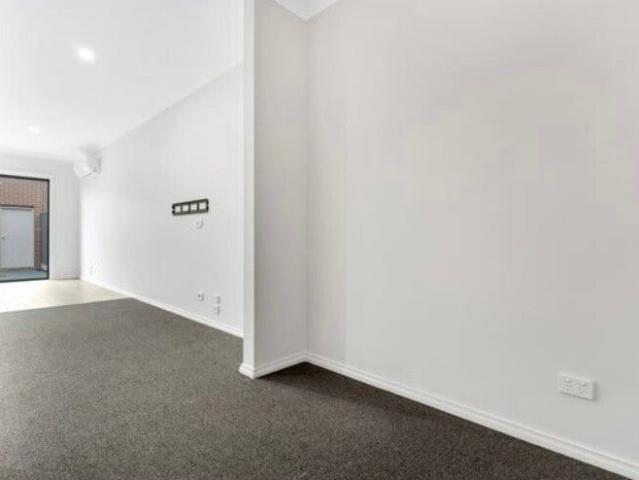 Room for rent in Camerons Creek, Victoria
