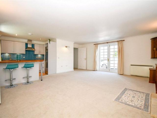 Apartment for rent in West Vale, Cheshire