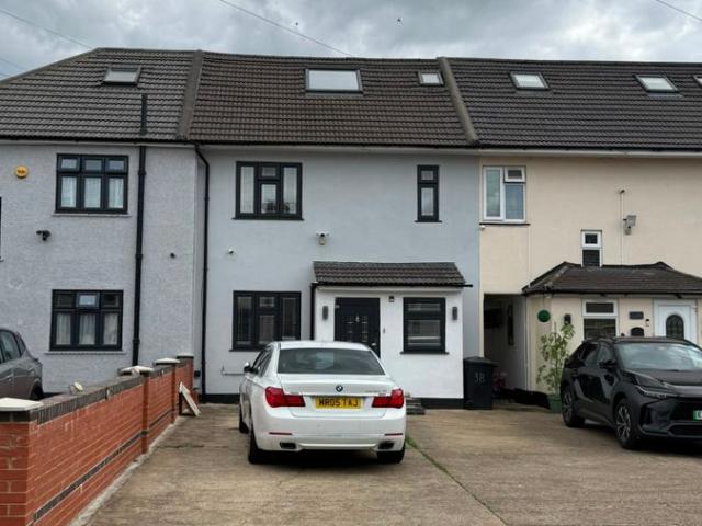House for rent in Becontree, Greater London