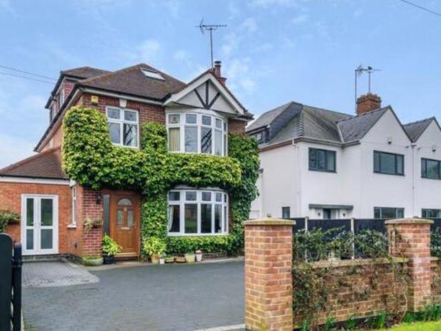 House for sale in Harp Hill, Golden Valley