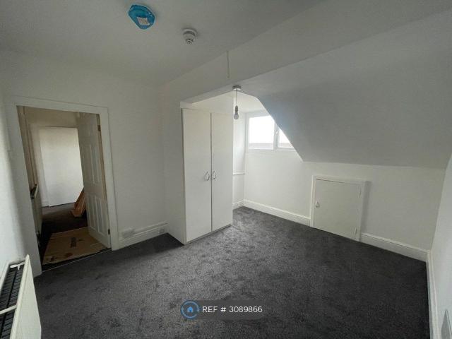 Apartment for rent in Egerton Park, Birkenhead