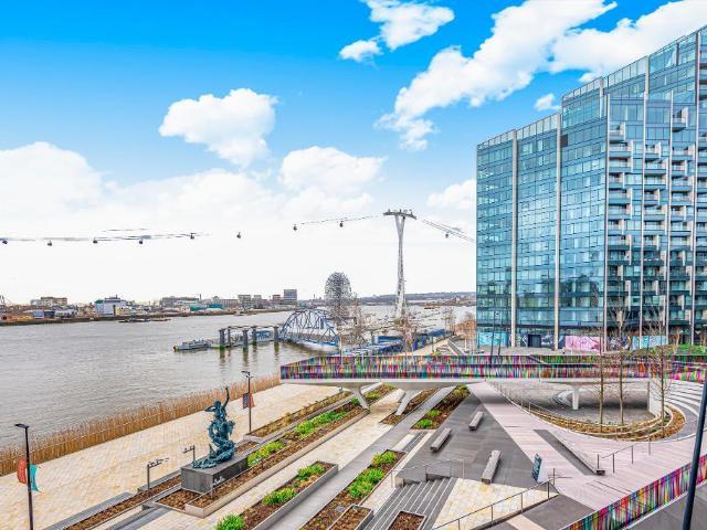 Apartment for rent in Greenwich Peninsula, Greater London