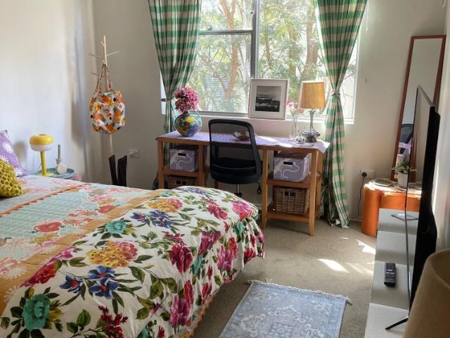 Room for rent in Lower North Shore, Sydney