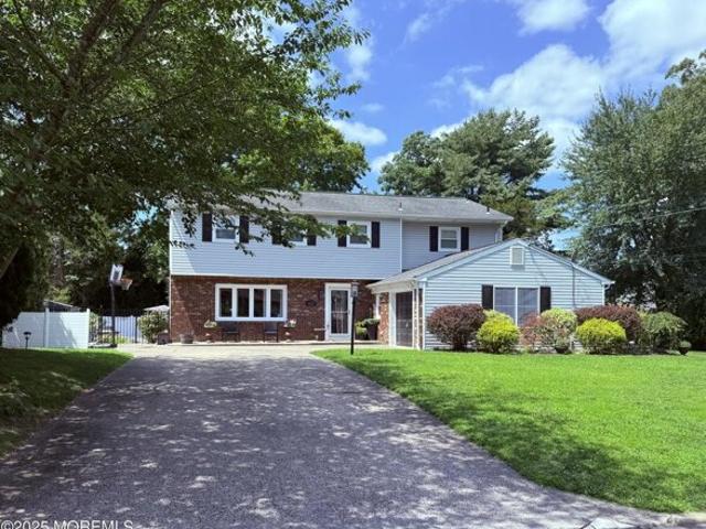 House for sale in Toms River