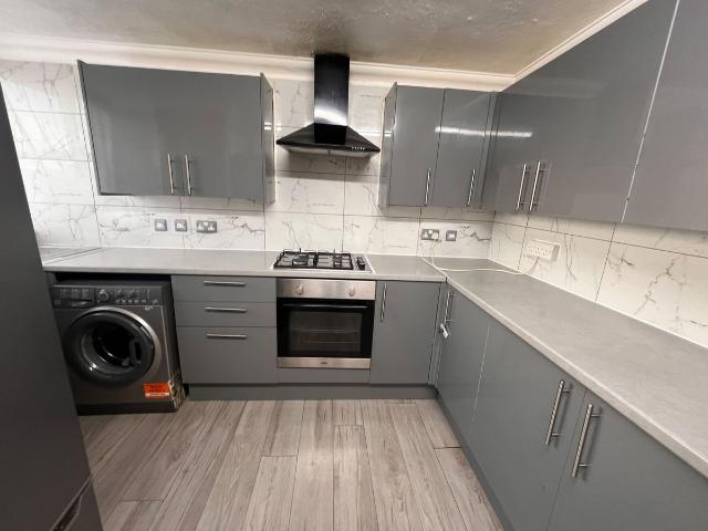 Apartment for rent in Charlton, Greater London
