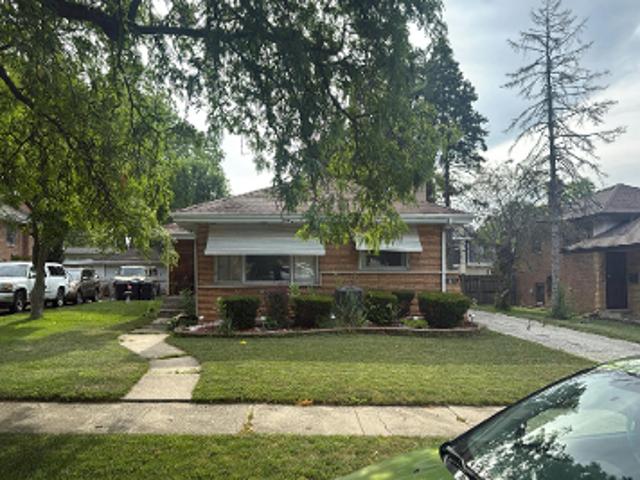 House for sale in South Holland, Illinois