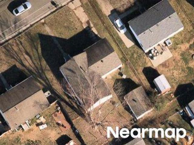House for sale in Hampton