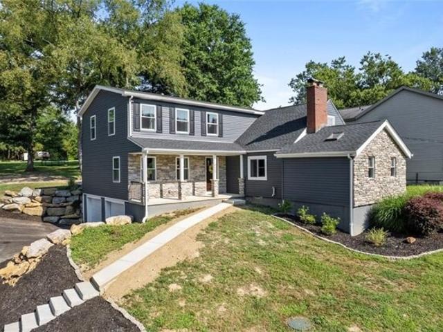 House for sale in Allison Park