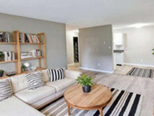 Apartment for rent in Surrey, British Columbia