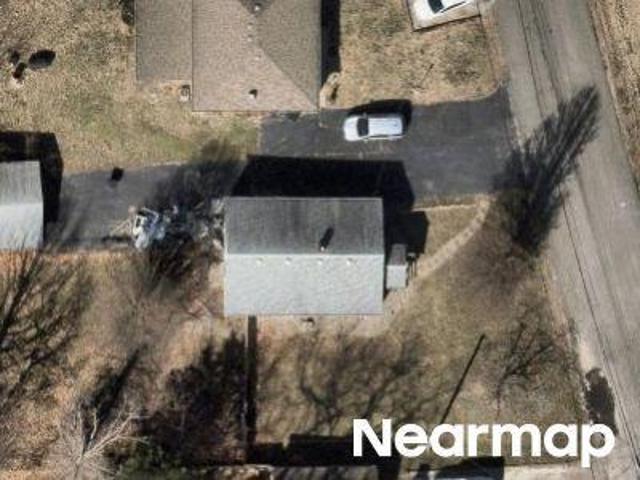 House for sale in Collinsville