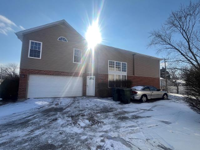Condo for sale in South Holland, Illinois