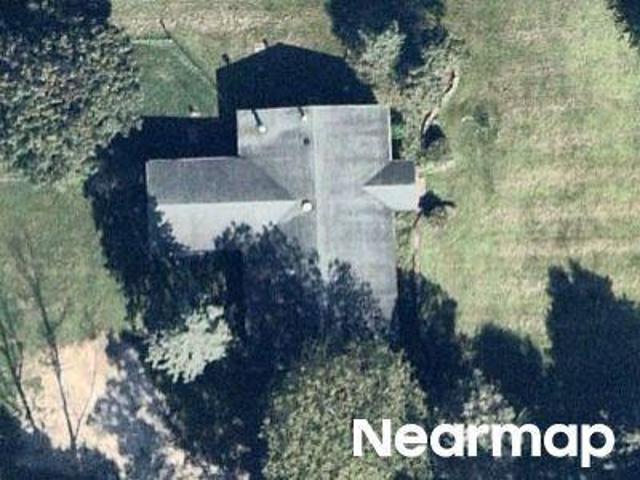 House for sale in Mchenry, Illinois