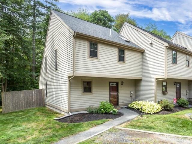 Condo for sale in Bristol, Massachusetts