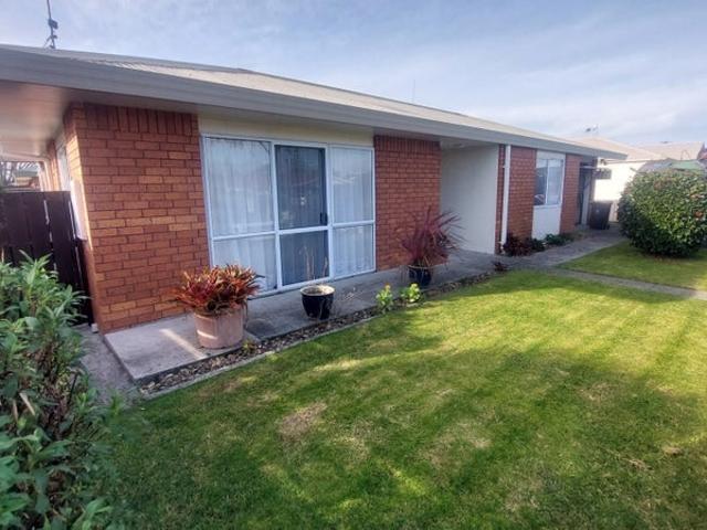 Apartment for rent in Greerton South, Greerton