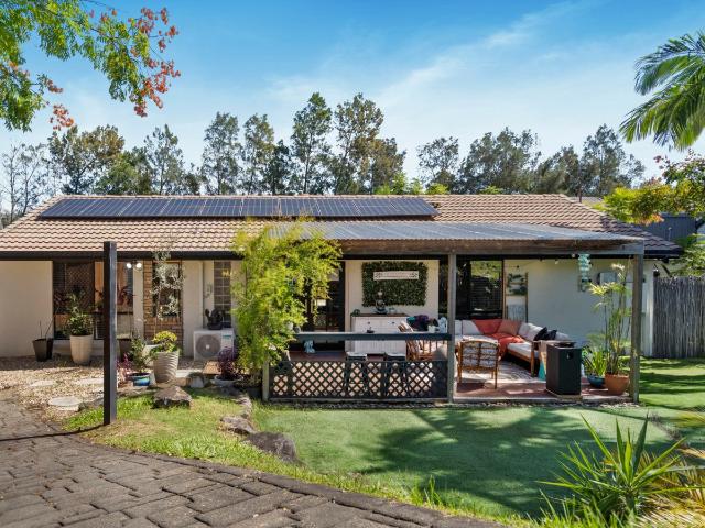 House for sale in Fernbrook, Queensland