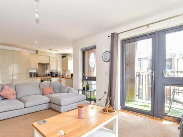 House for sale in Sandown Park, Kent