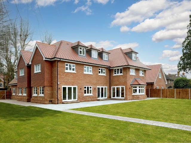House for rent in Beaconsfield, Forty Green